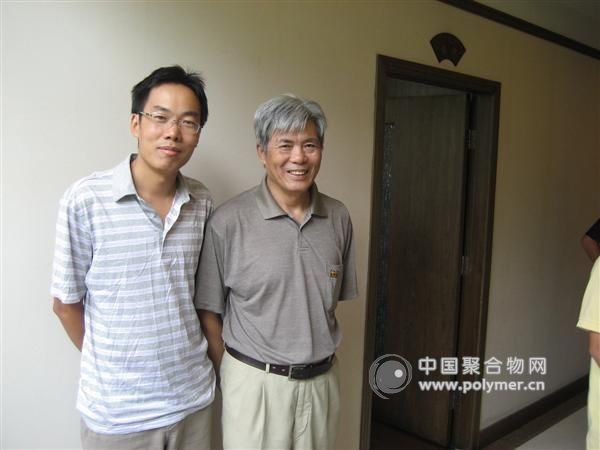 2009年8月在揚(yáng)州與清華大學(xué) 洪嘯吟